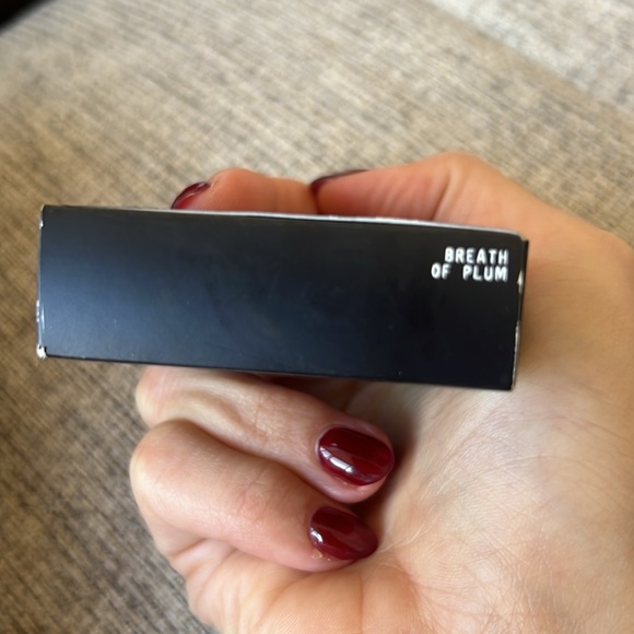 MAC Blush in Breath of Plum - Picture 3 of 3